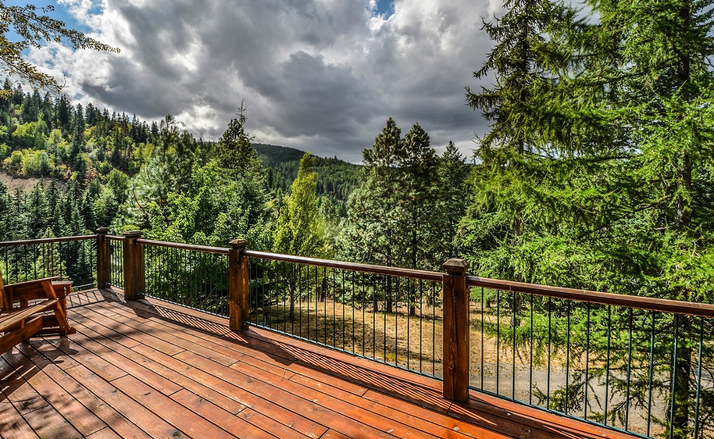 Deck on a house in the woods